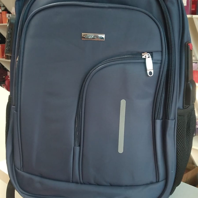 Mochila Savana Azul e Roxa